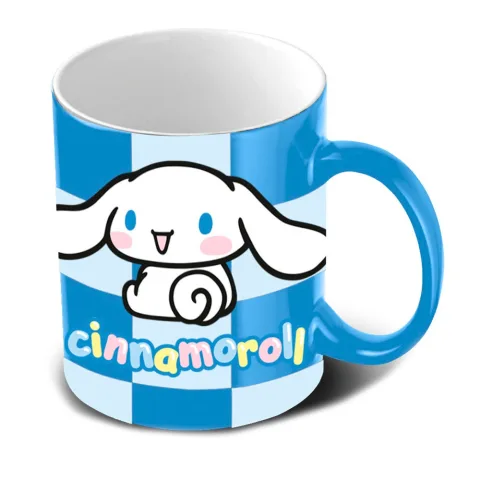 Um café mais doce com a Caneca Cinnamoroll Hello Kitty and Friends de 350 ml da Karactermania