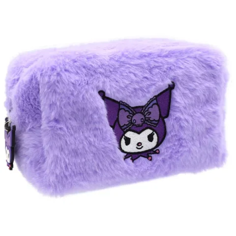 Arruma os essenciais com a Nécessaire de Peluche Kuromi Hello Kitty