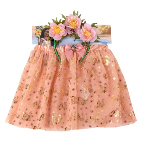 Transforma qualquer momento numa aventura com o Conjunto de Bandolete e Tutu Vaiana Disney da Cerdá. Ideal para disfarces e festas temáticas. Descobre já!