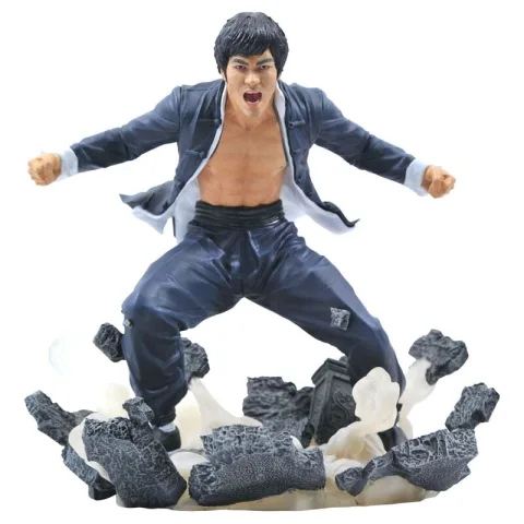 Celebra o mestre das artes marciais com a Estátua Bruce Lee Gallery de 23 cm. Em PVC