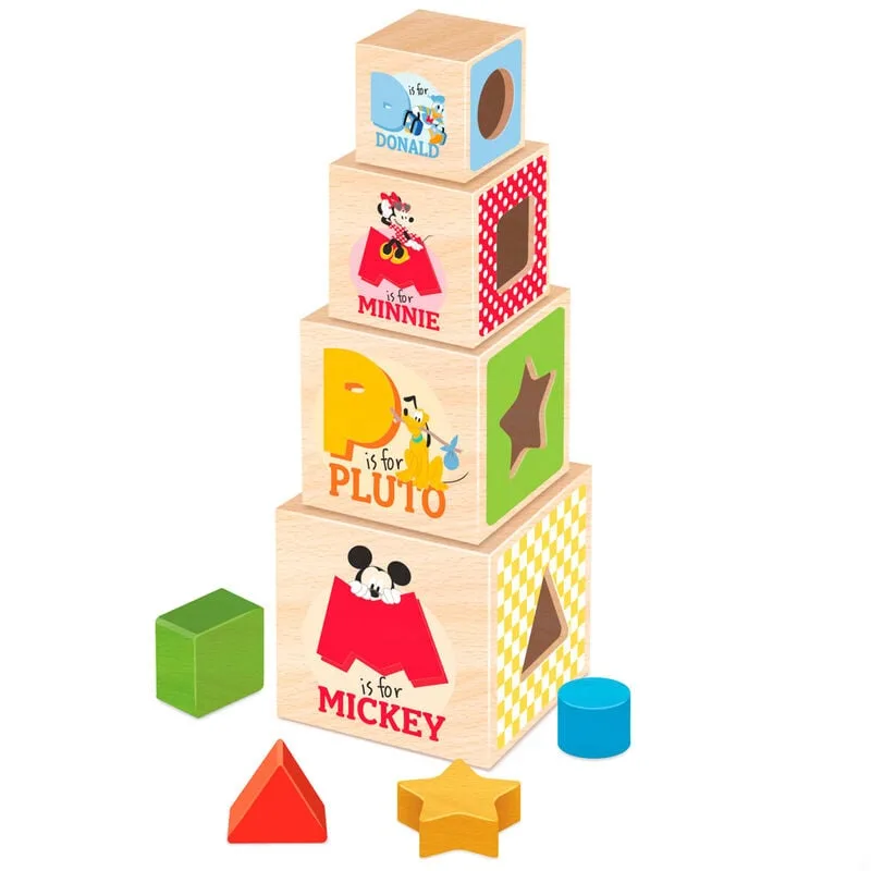 8 peças da Woomax. Um brinquedo de empilhar indicado a partir dos 12 meses