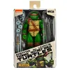 Lidera a coleção com a Figura de Ação Leonardo Mutant Ninja da NECA. 18 cm