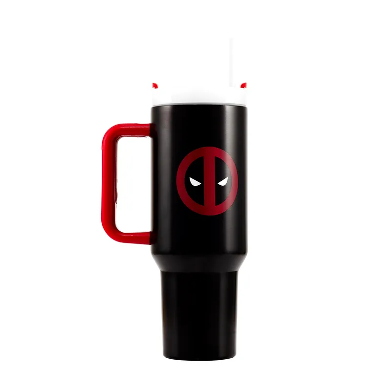 Copo térmico do Deadpool com 1