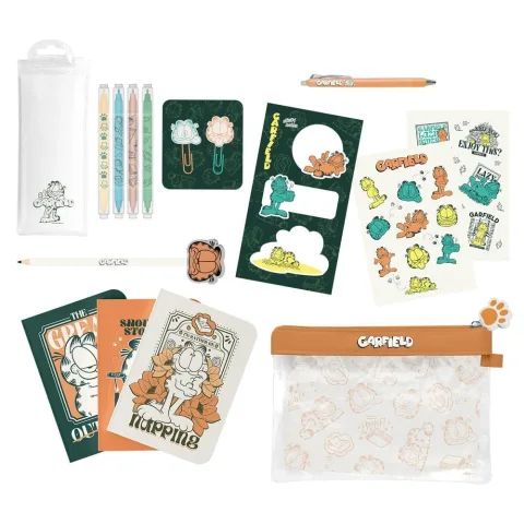Dá humor à escola com o Conjunto de Papelaria Garfield da ERIK. Um kit compacto com o gato laranja mais famoso
