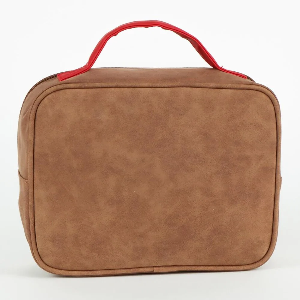 para levar os produtos de higiene organizados. Ideal para fãs da casa da coragem. Descobre-o.