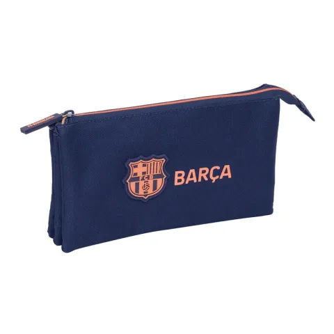 Estojo triplo FC Barcelona do segundo equipamento 25/26 com 3 compartimentos com fecho. Organiza lápis e canetas com o Barça. Descobre-o na Loja dos Brinquedos.