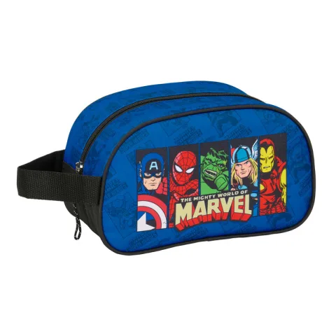 Organiza os essenciais com a Nécessaire Vingadores Marvel da Safta. Com 26 cm e pega lateral