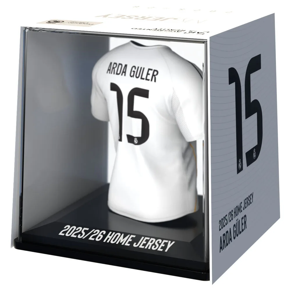 uma figura de futebol compacta para adeptos e colecionadores. Leva as cores da equipa para a estante.