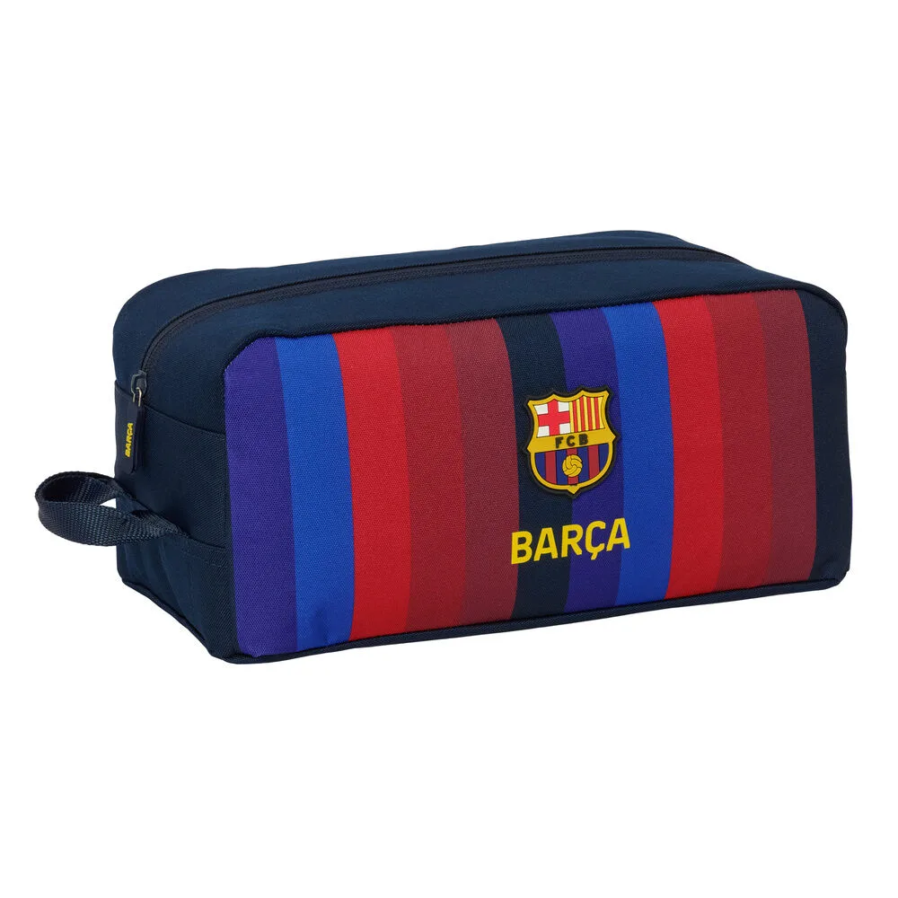 Saco para Calçado FC Barcelona 26/27 com pega lateral: guarda as chuteiras ou sapatilhas à parte e mantém a mochila limpa. Explora este acessório blaugrana!
